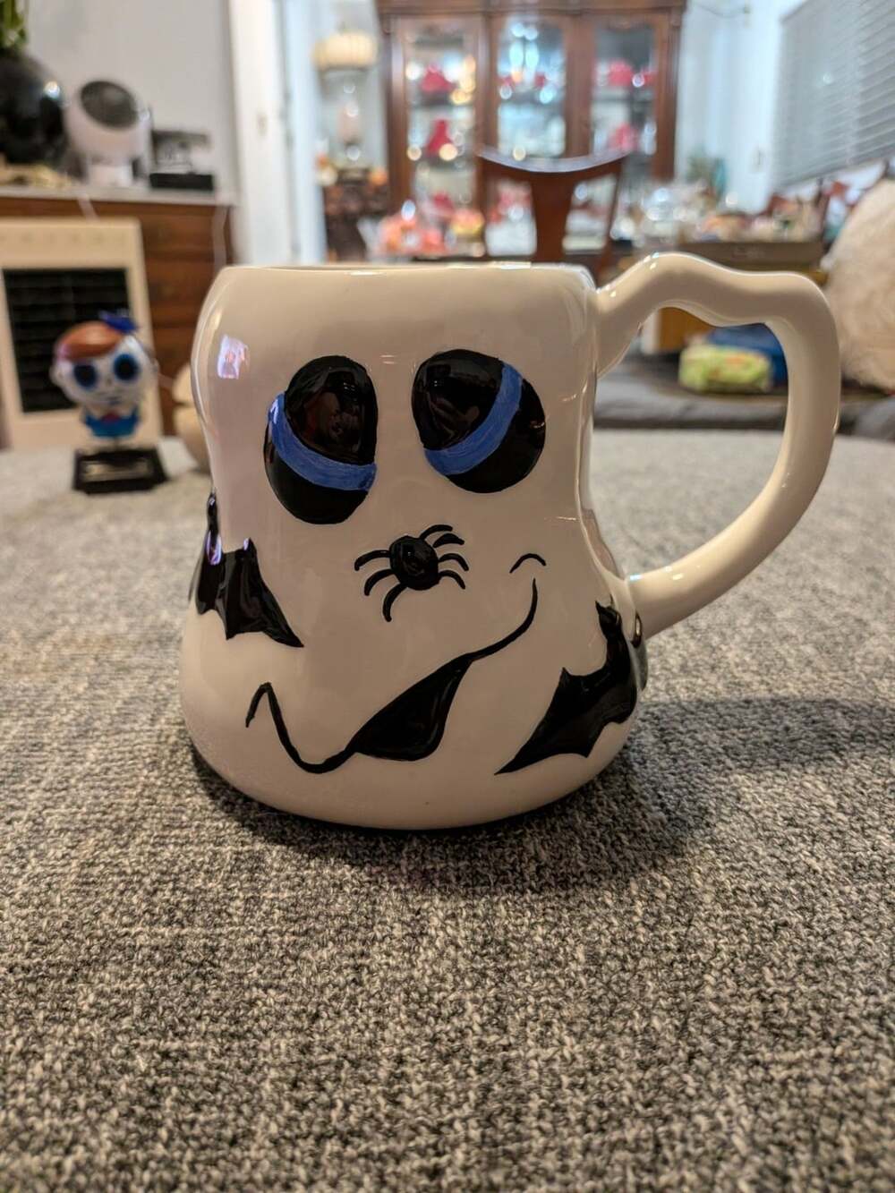 Inspirado Halloween Ghost Mug White Ceramic Coffee Cup